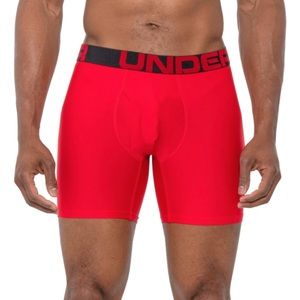 Under Armour 7” boxers red